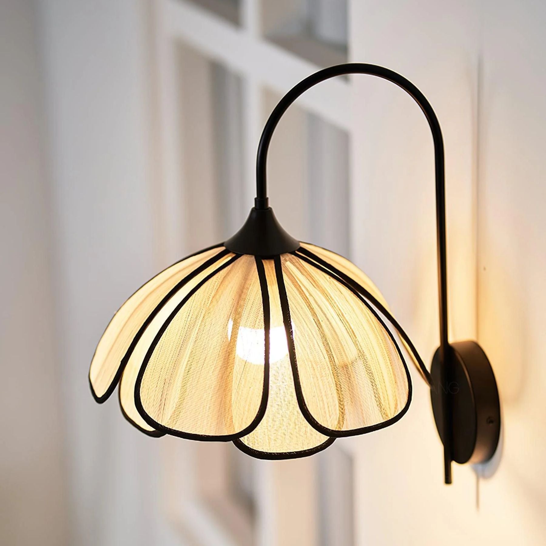 Mozy Flower Wandlamp