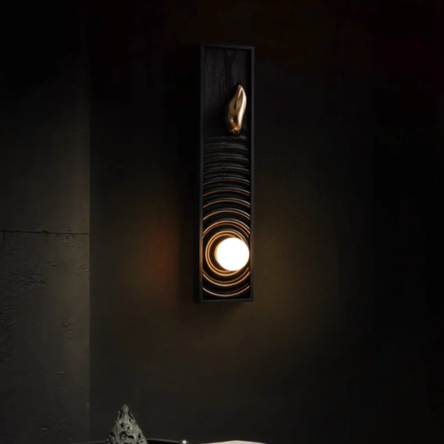 Moluze Houten Wandlamp