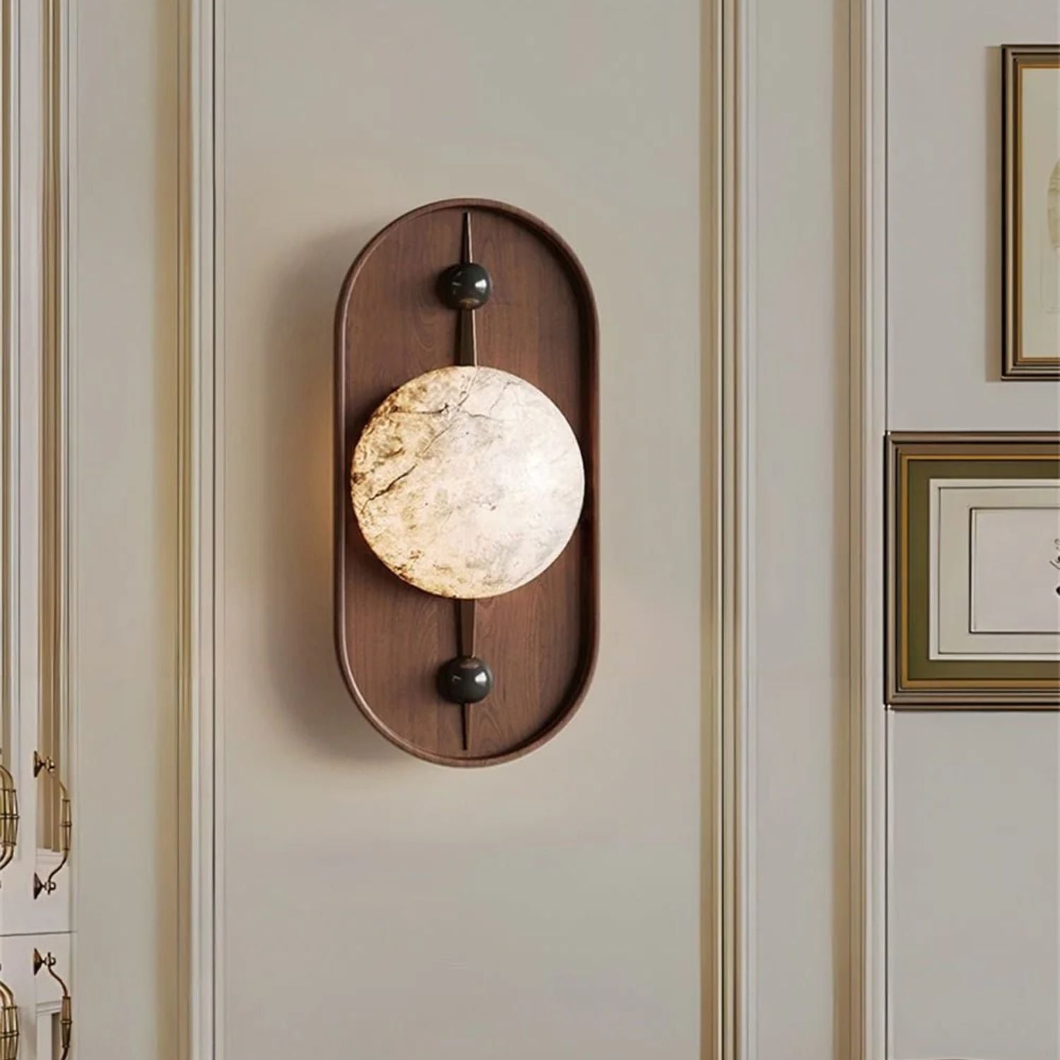 Bezcon Wandlamp