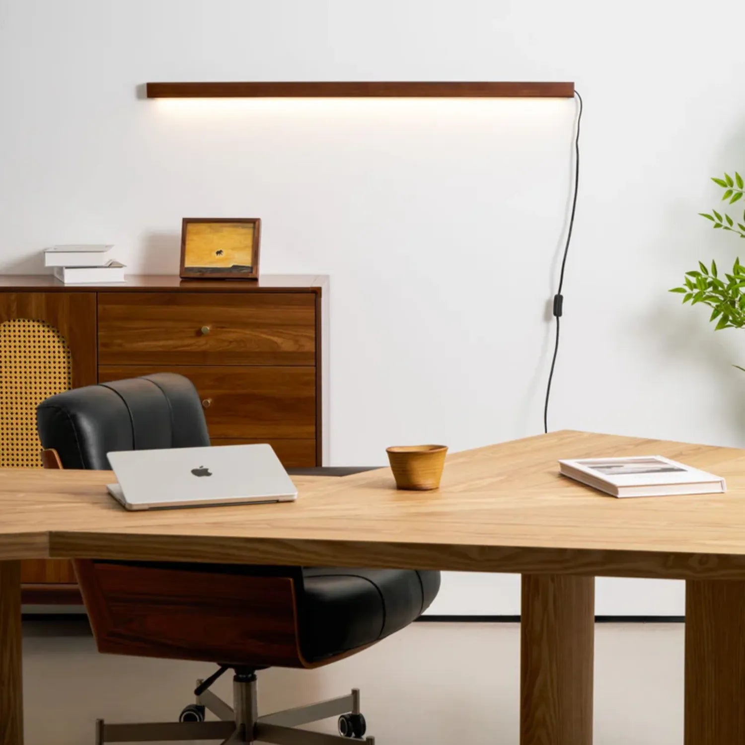 Aerelo Wandlamp