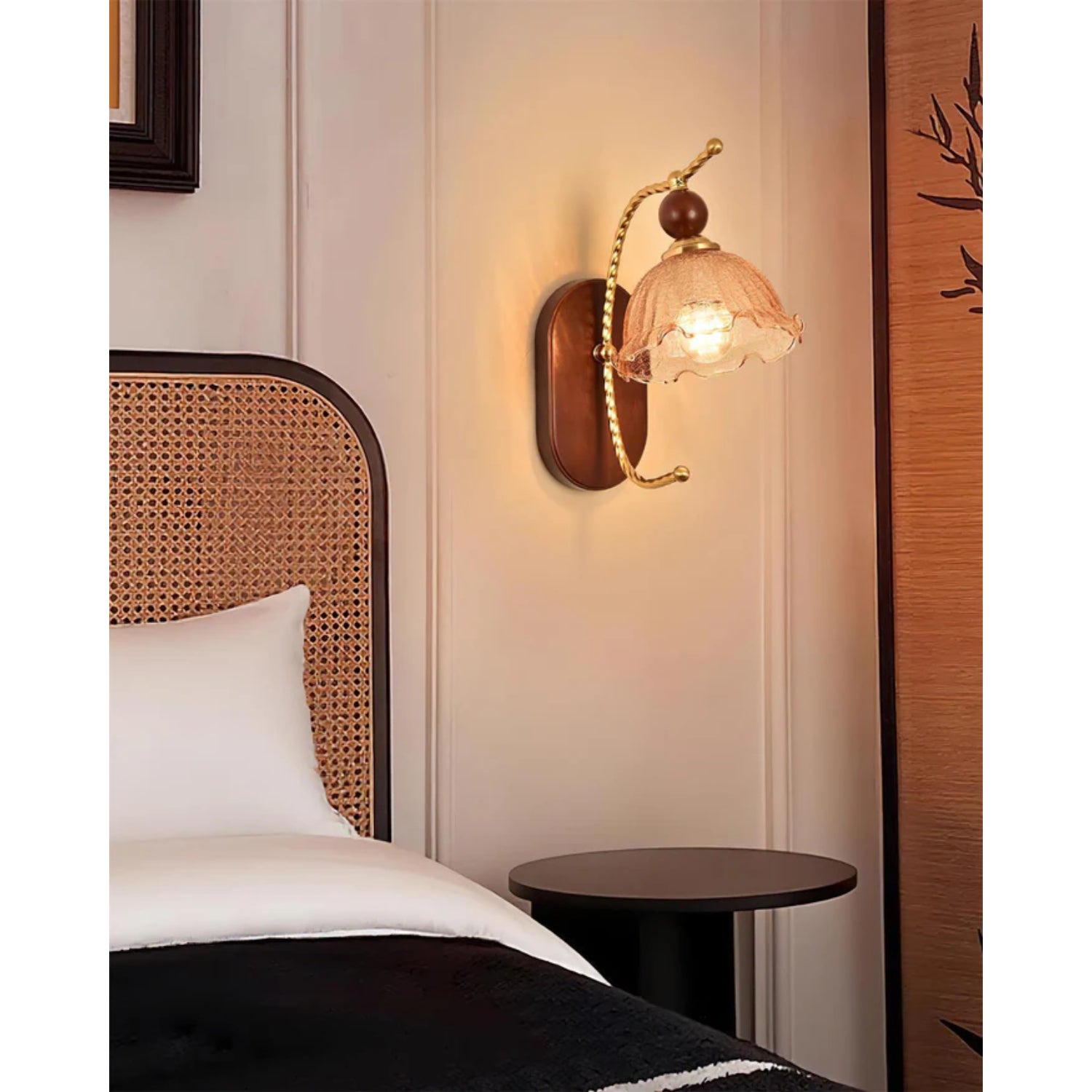 Vluro Arc Wandlamp