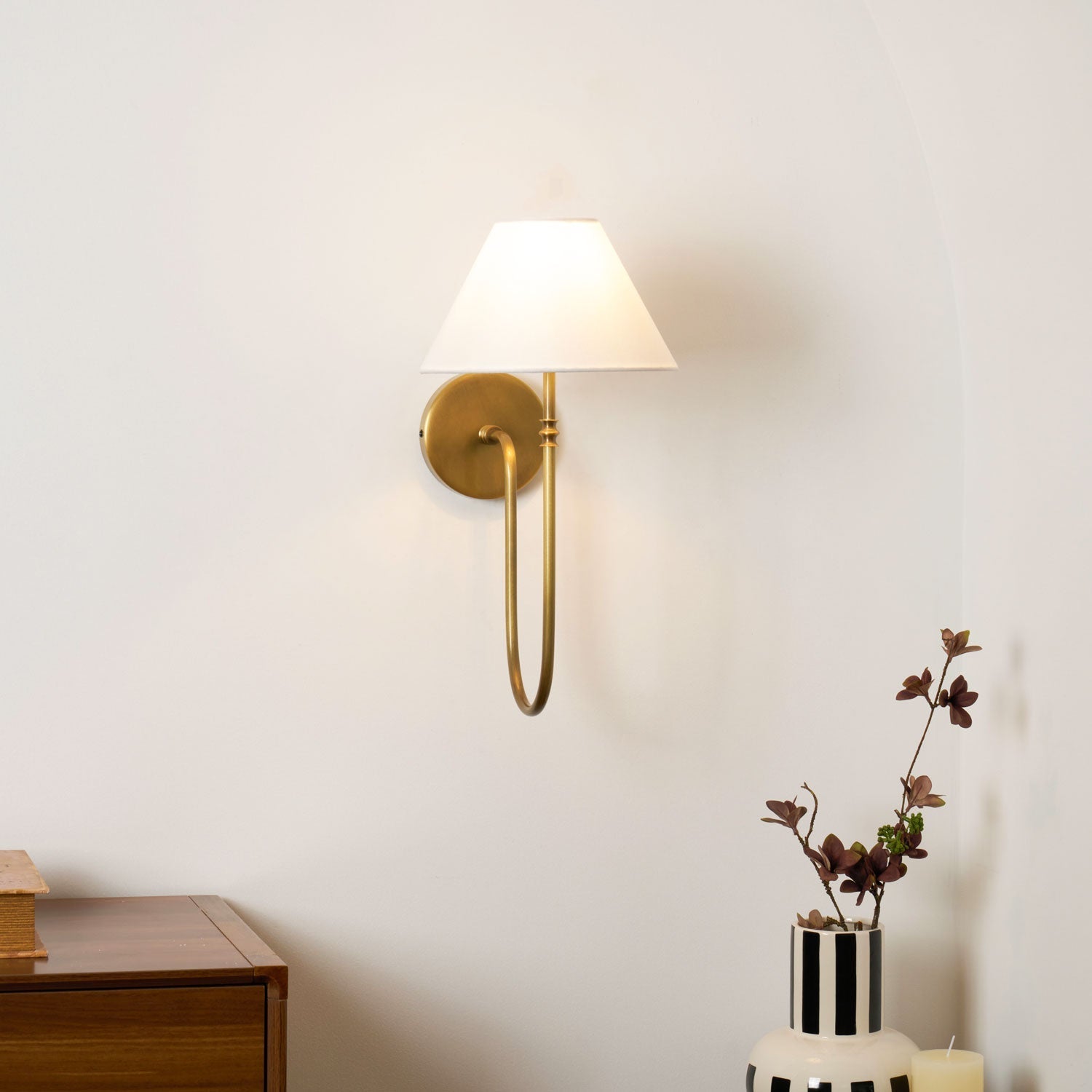 Dellon Wandlamp