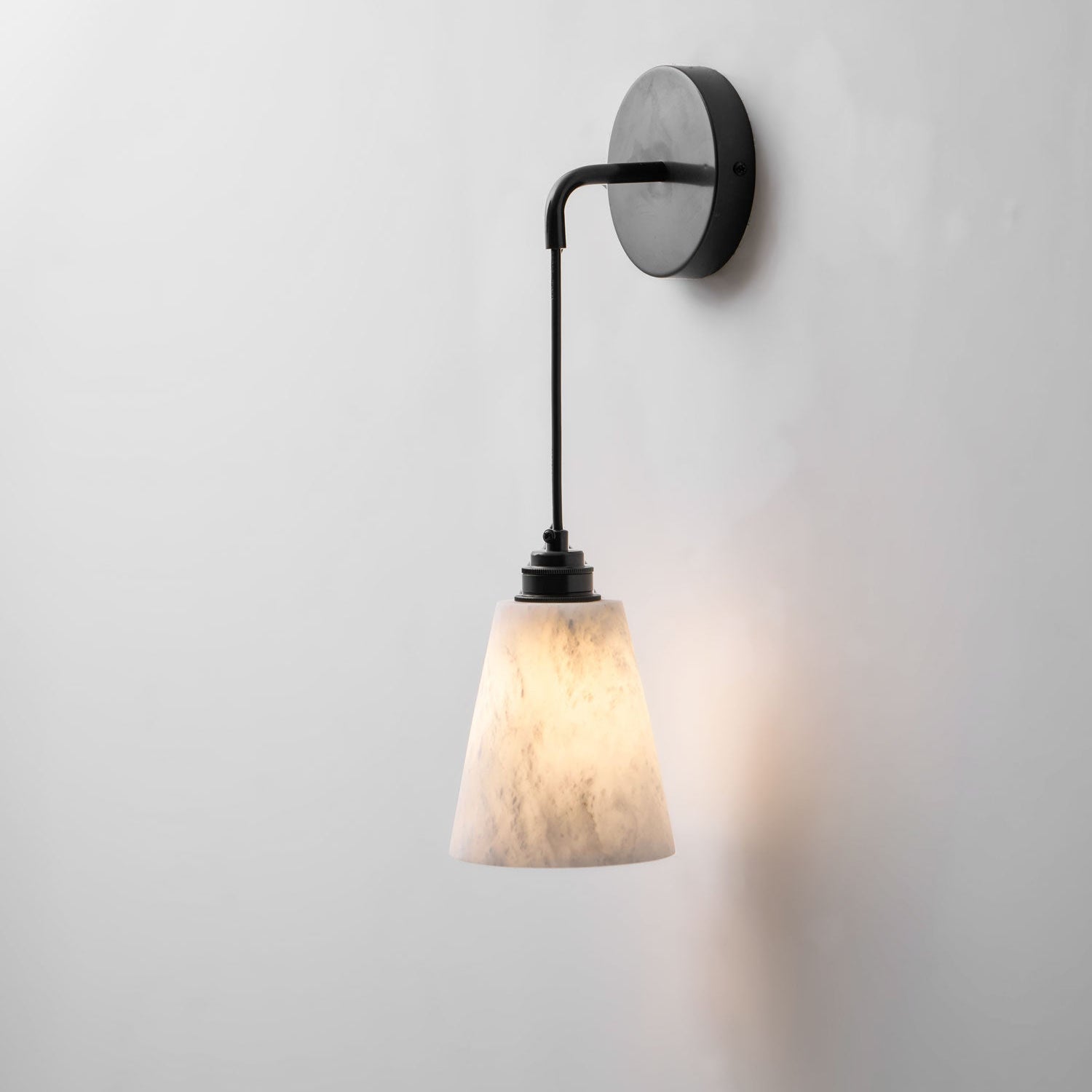 Cublen Hangende Albasten Wandlamp