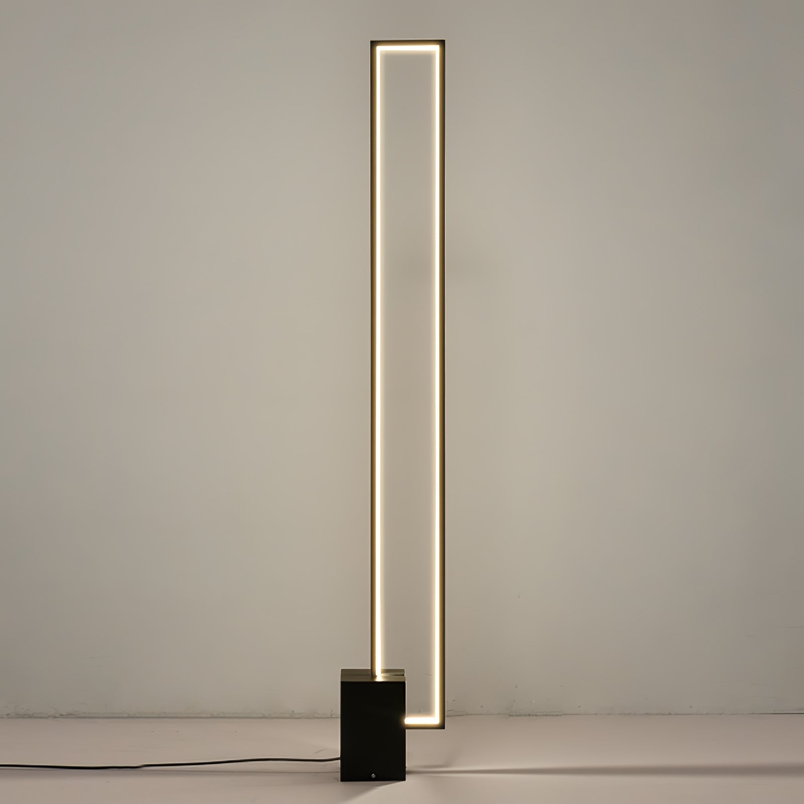 Voaren Vloerlamp