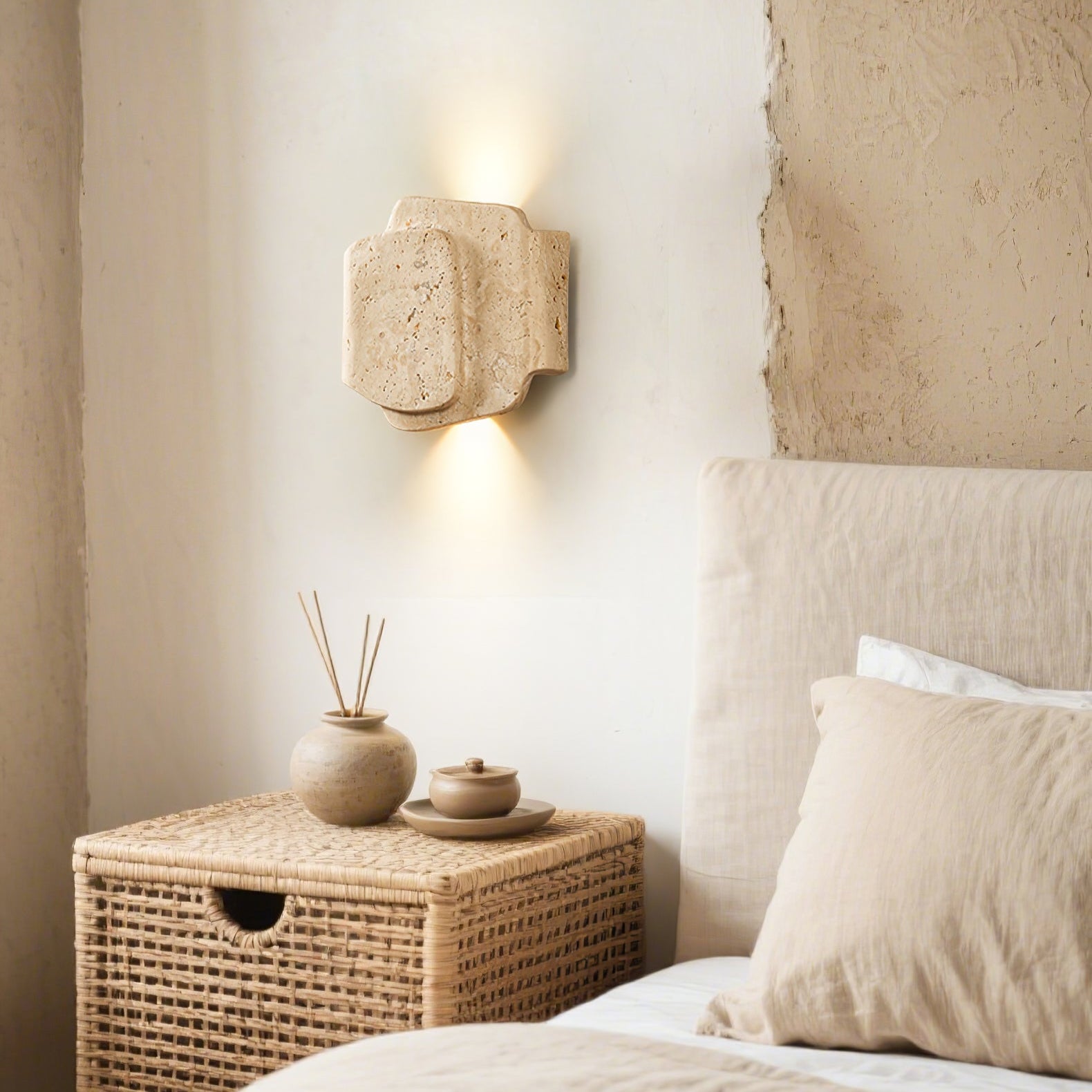 Bova Overlap Natuursteen Wandlamp