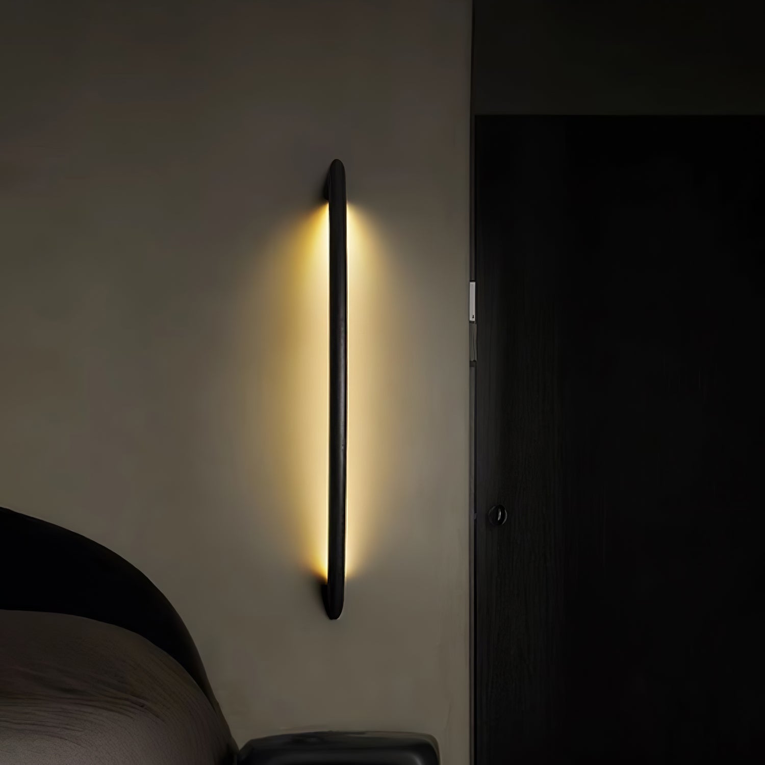 Lonema Gebogen Houten Wandlamp