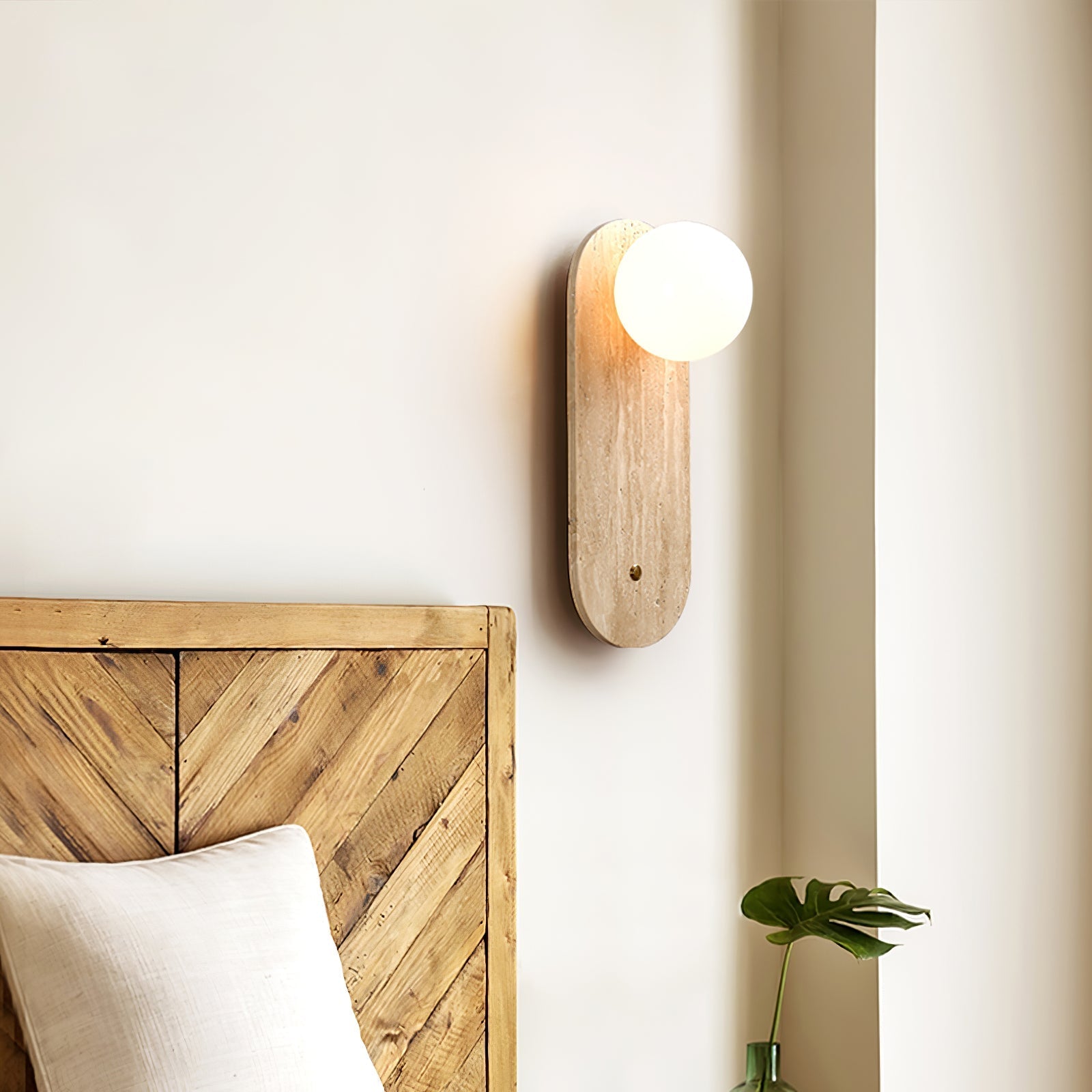 Loteva Natuursteen Wandlamp