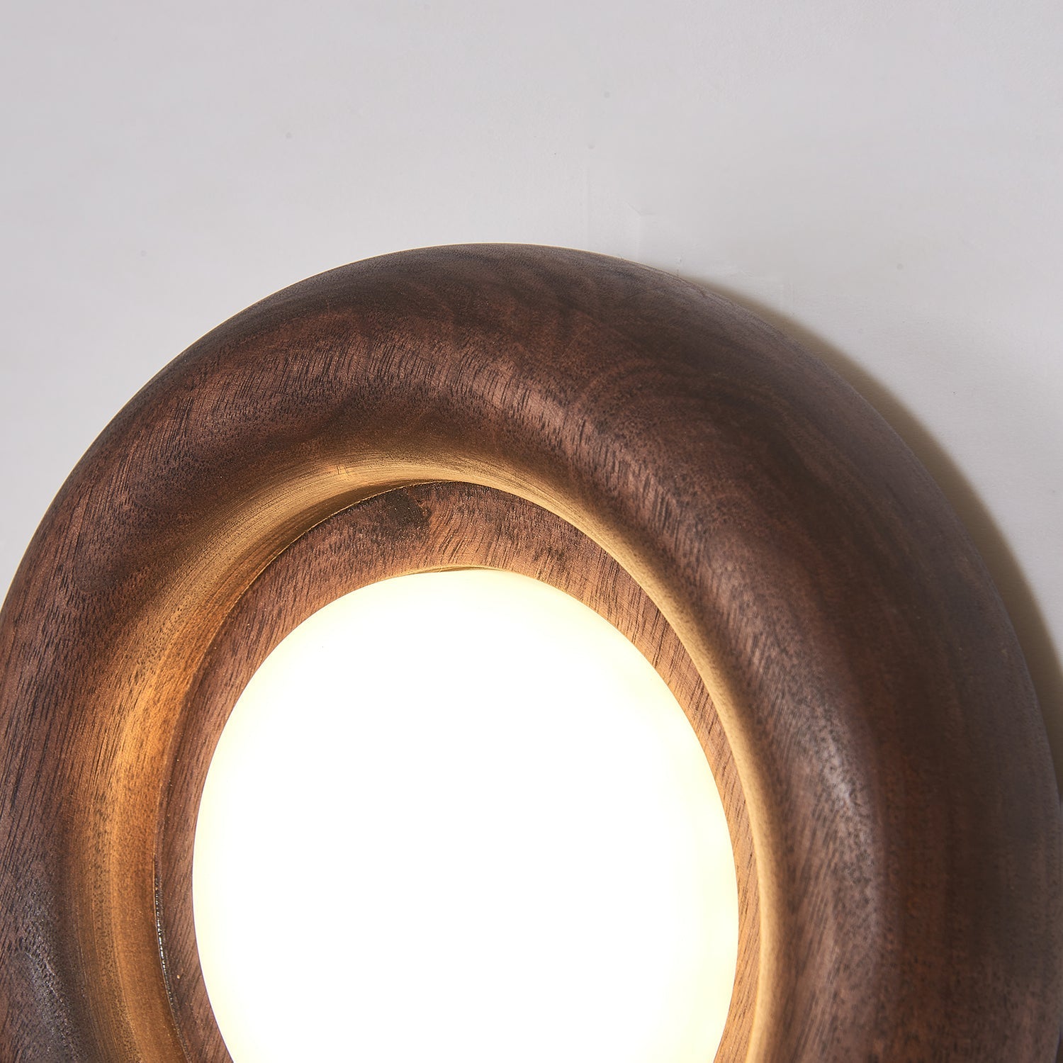 Orebus Houten Wandlamp