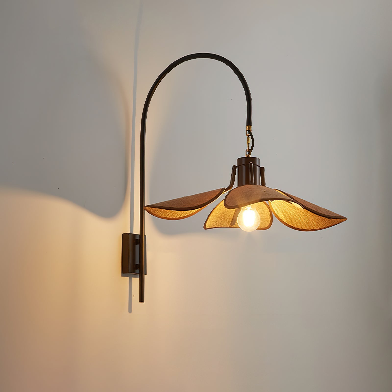 Misces Flower Wandlamp