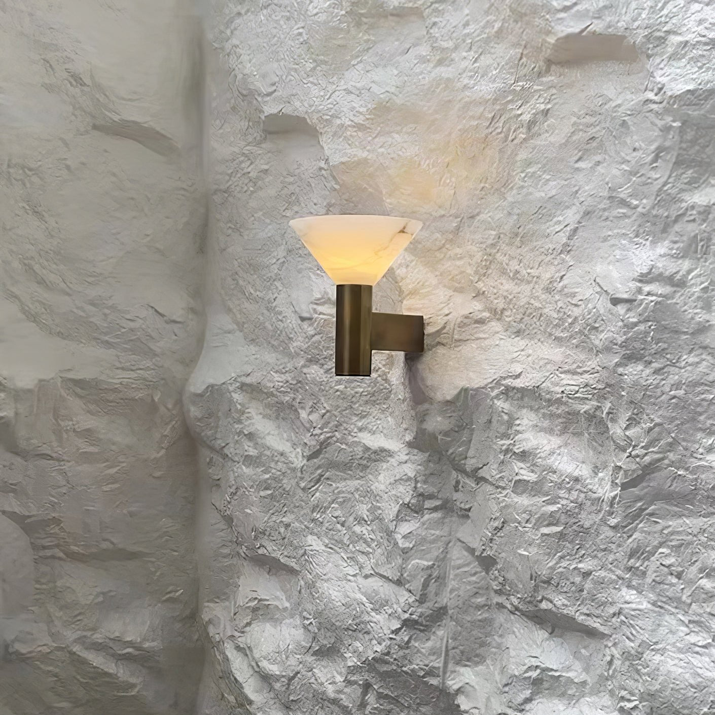 Atello Albasten Wandlamp