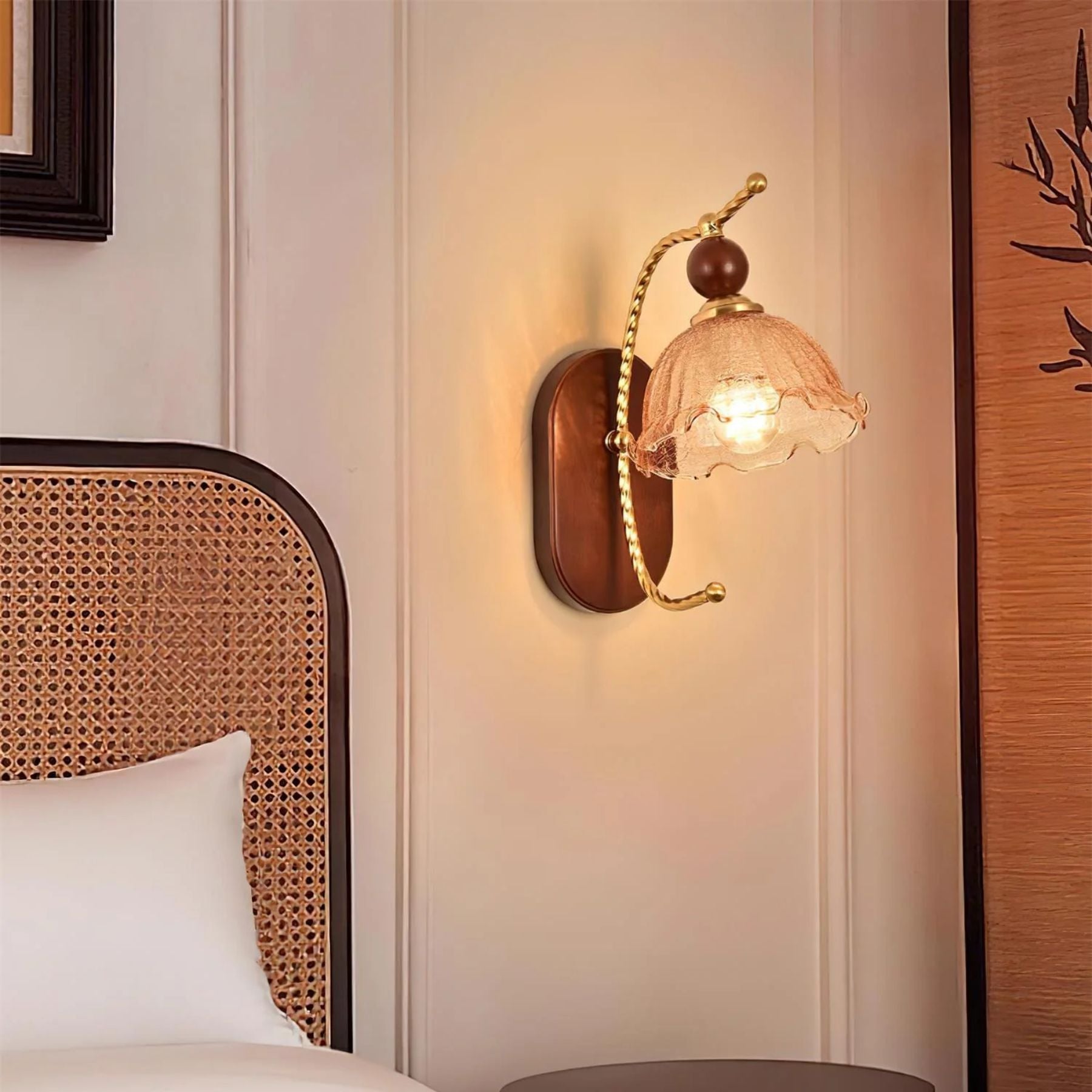 Vluro Arc Wandlamp