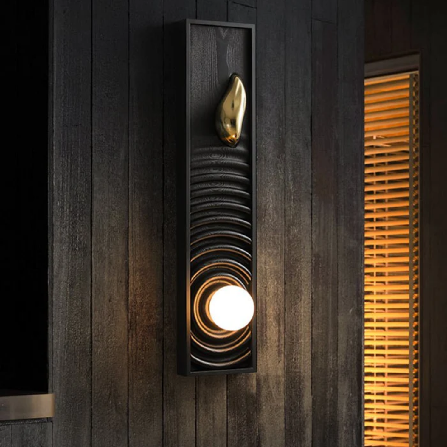 Moluze Houten Wandlamp