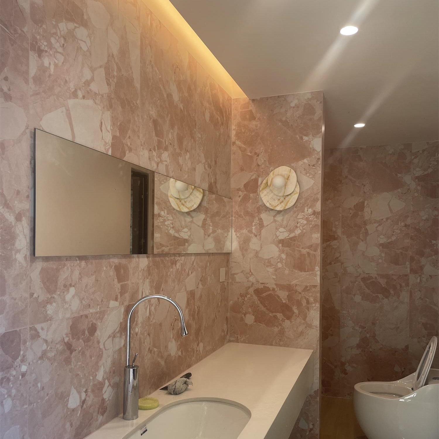 Erstone Marmeren Wandlamp