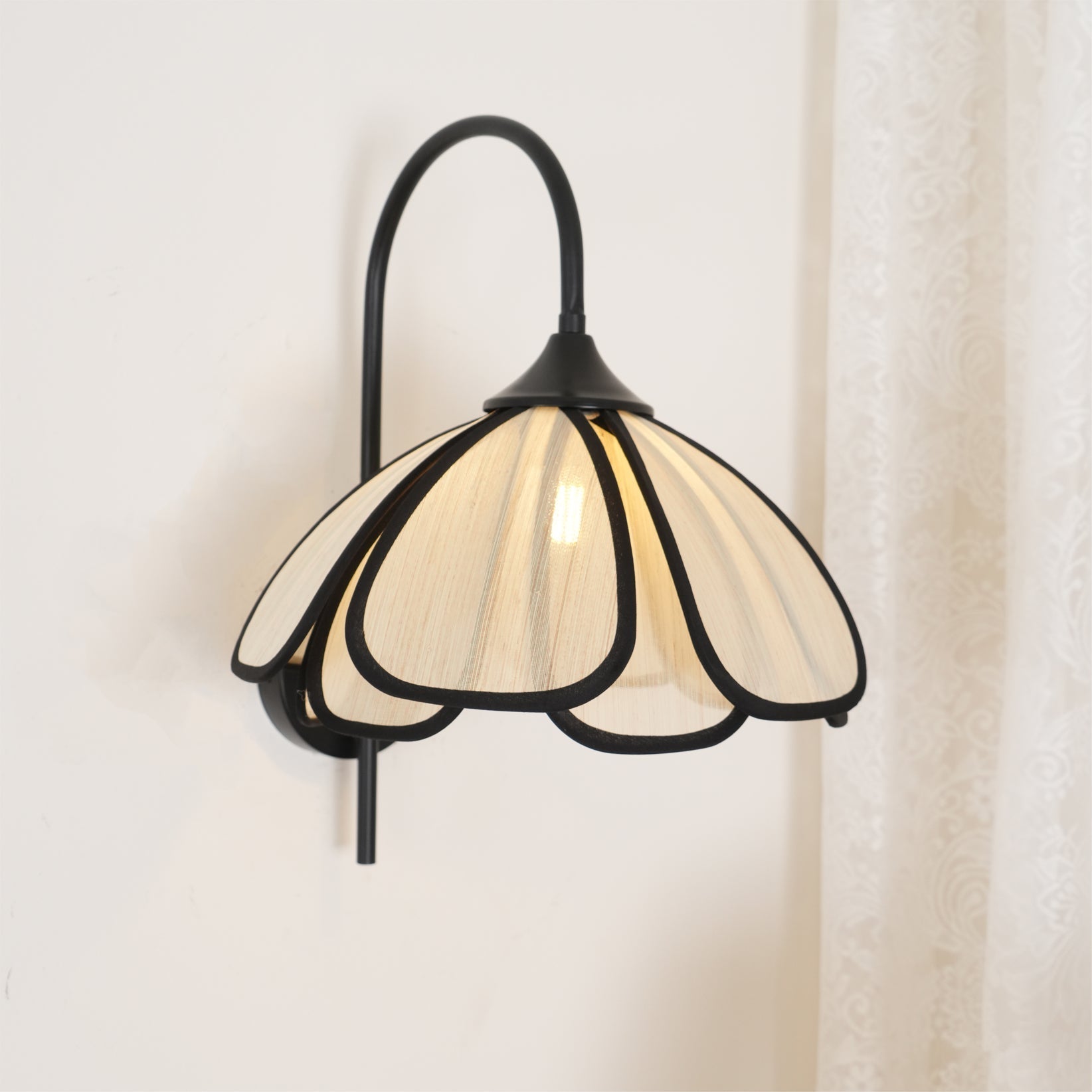 Mozy Flower Wandlamp