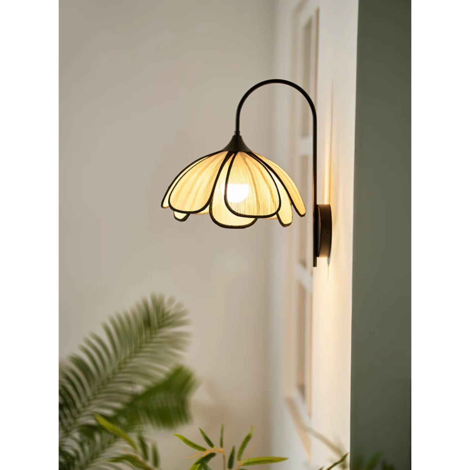 Mozy Flower Wandlamp