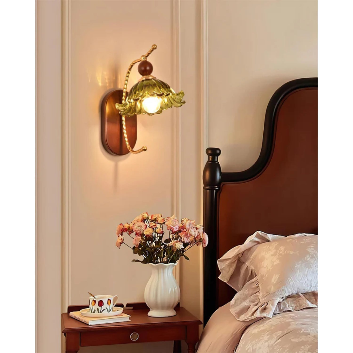 Vluro Arc Wandlamp
