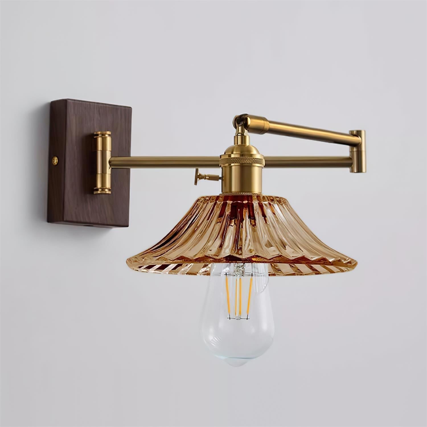 Celeve Wandlamp