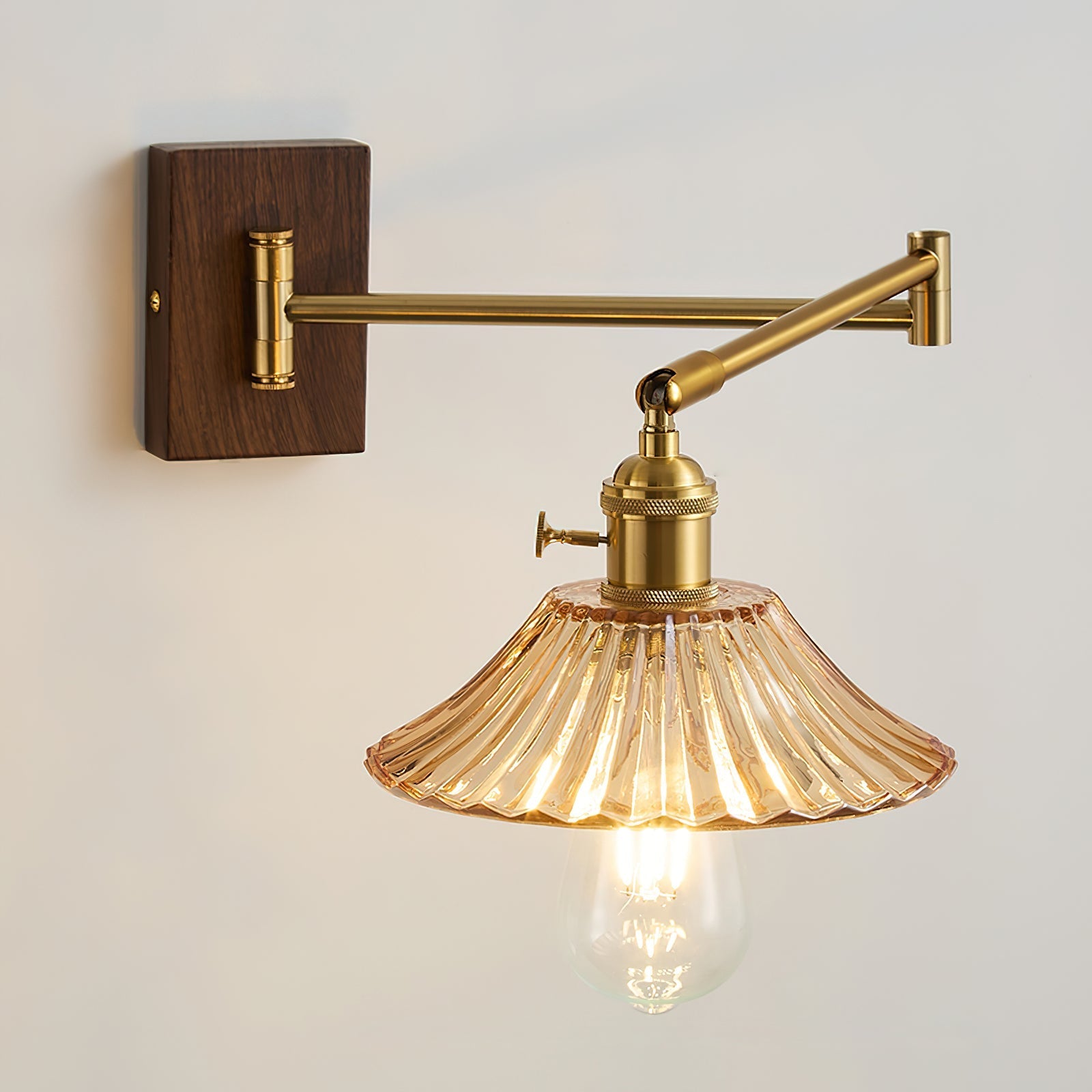 Celeve Wandlamp