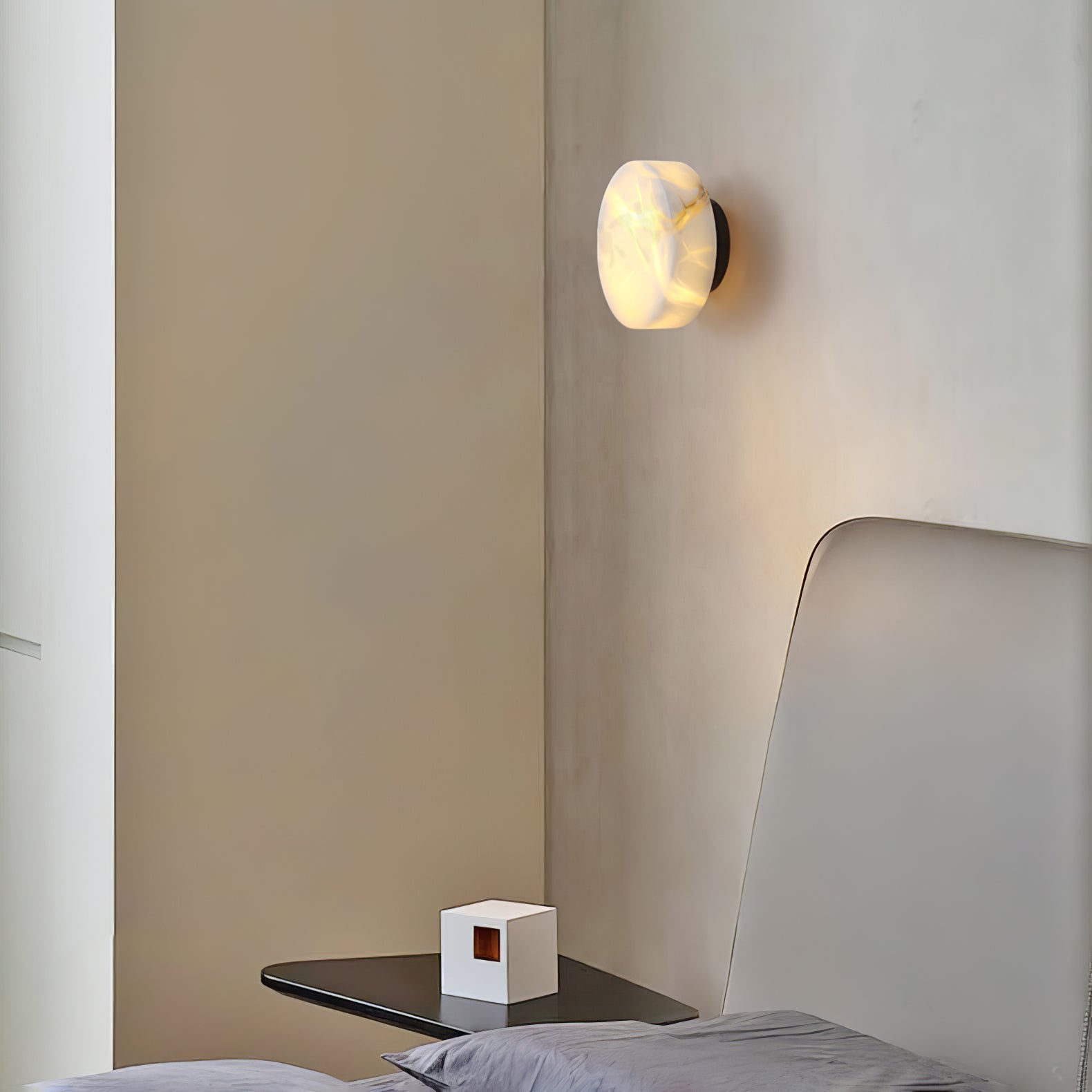 Yovena Albasten Wandlamp