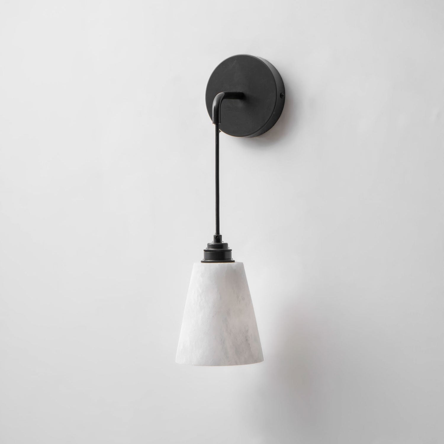 Cublen Hangende Albasten Wandlamp