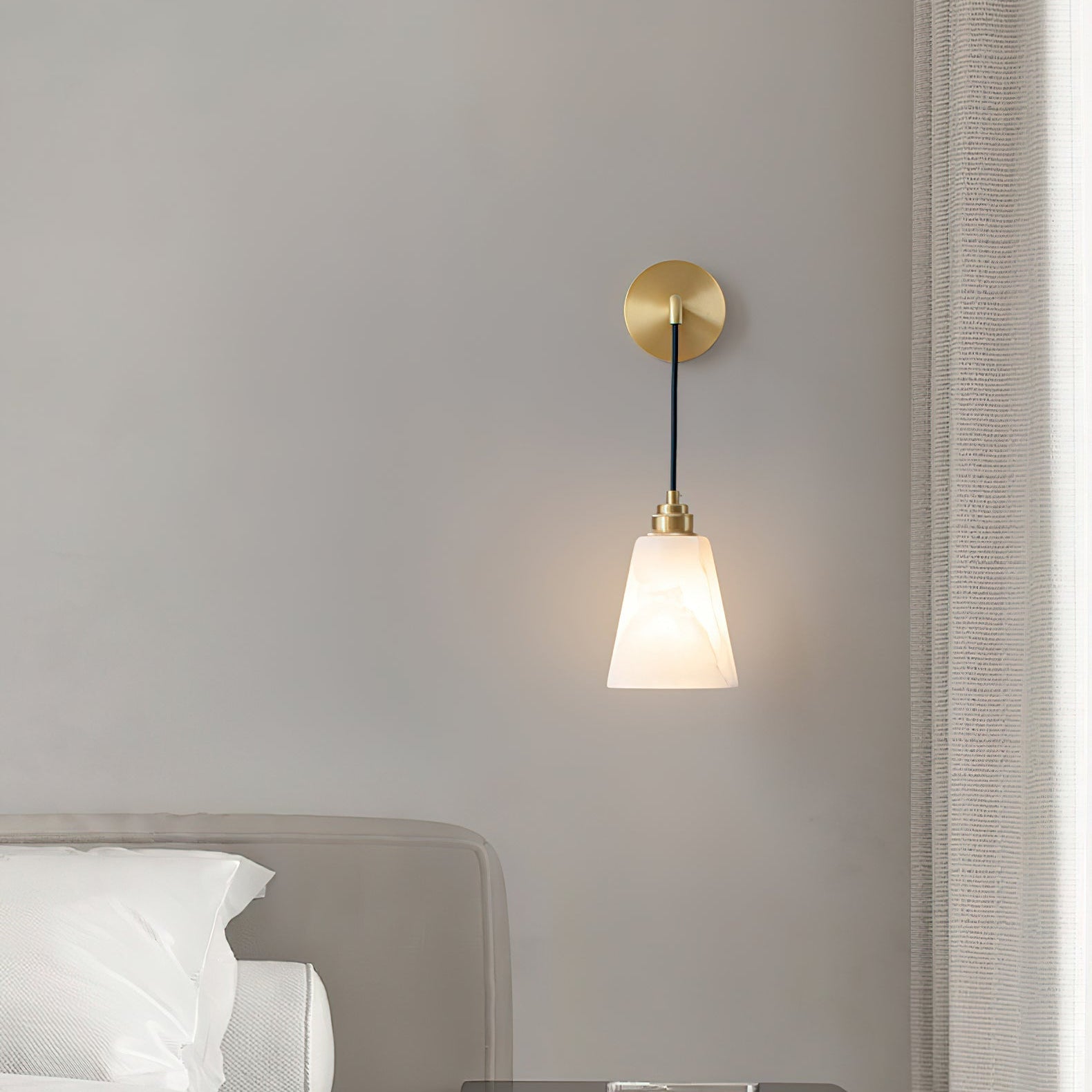 Cublen Hangende Albasten Wandlamp