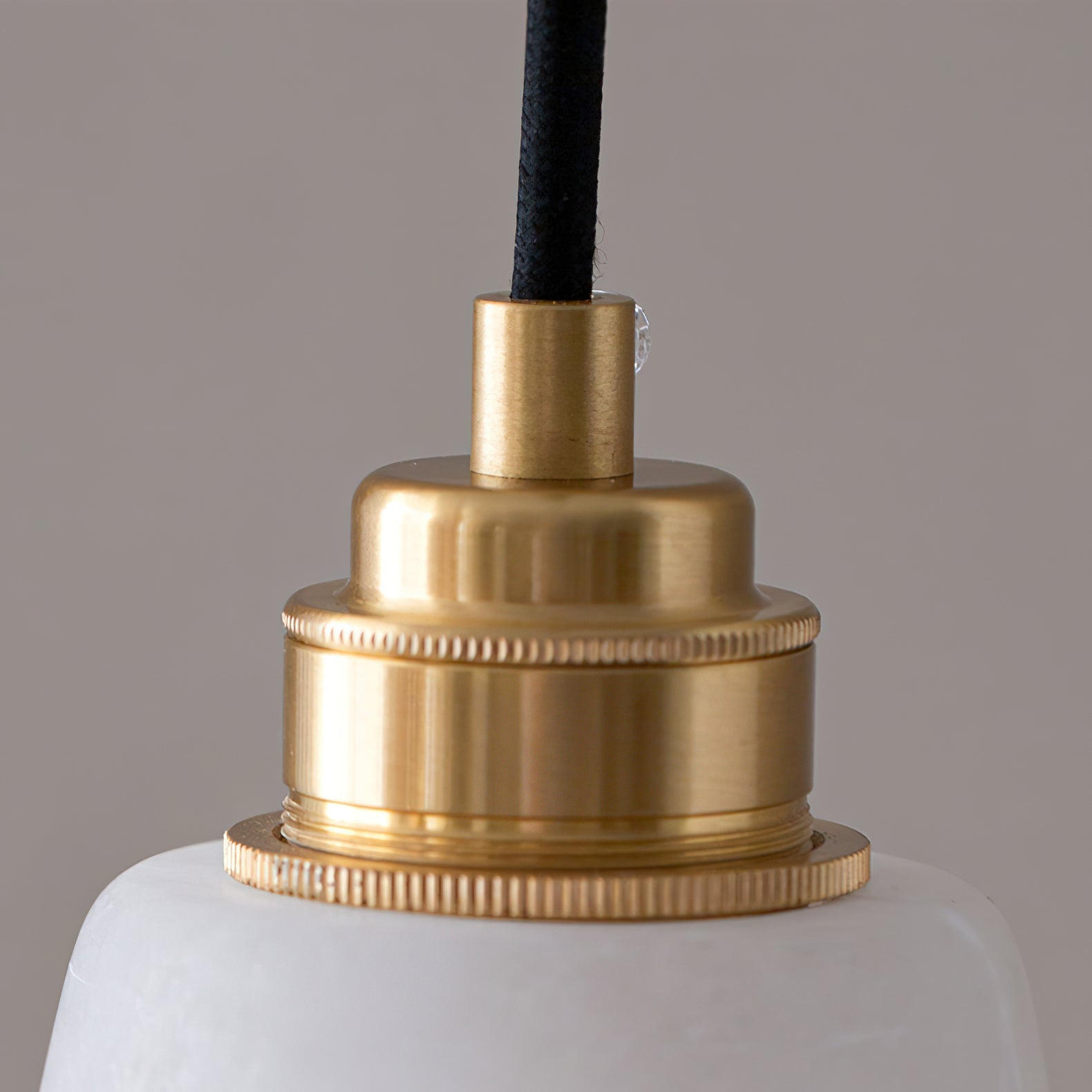 Cublen Hangende Albasten Wandlamp