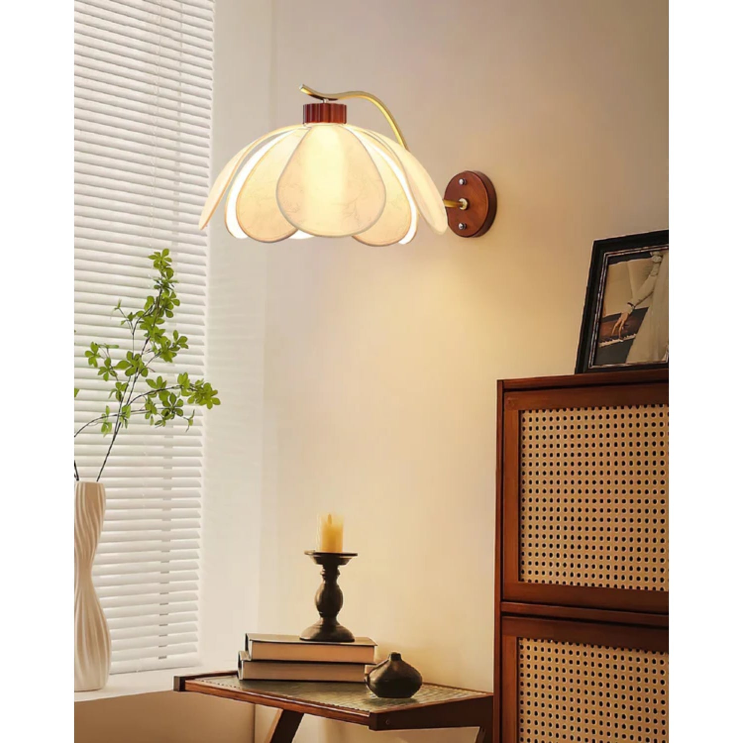 Dolenna Flower Wandlamp