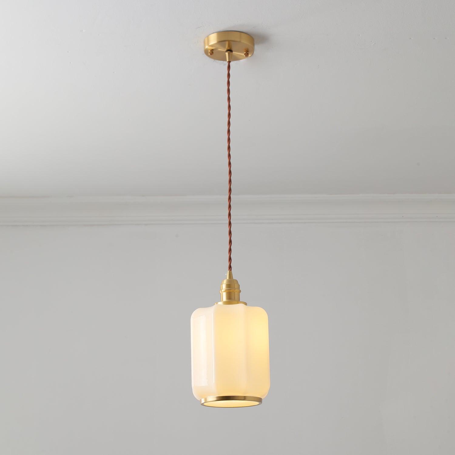Fomez Hanglamp