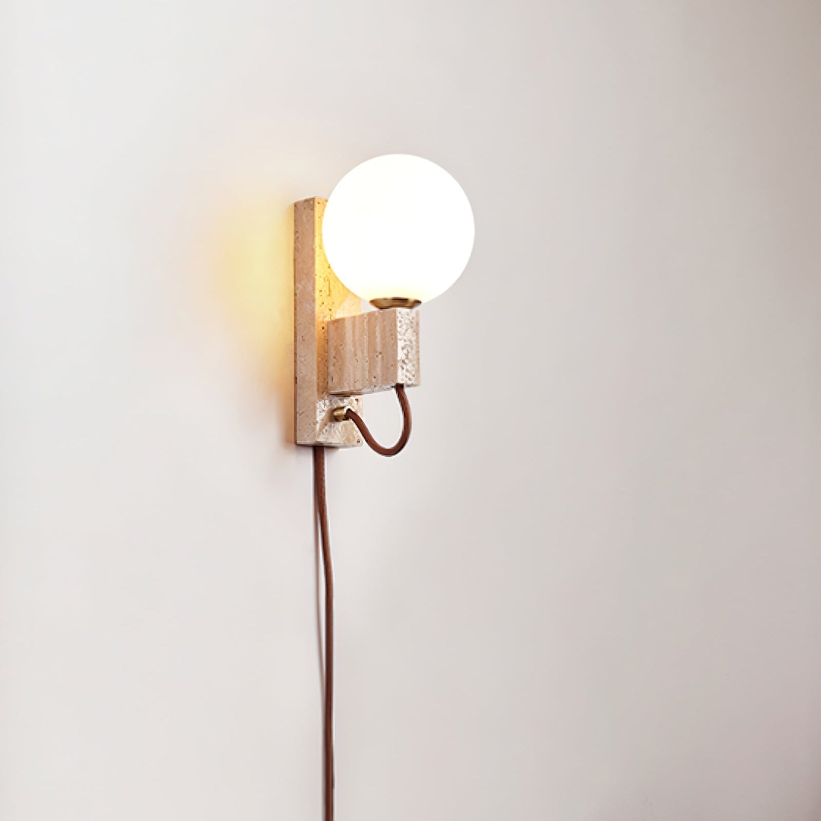 Telisno Travertijnen Wandlamp