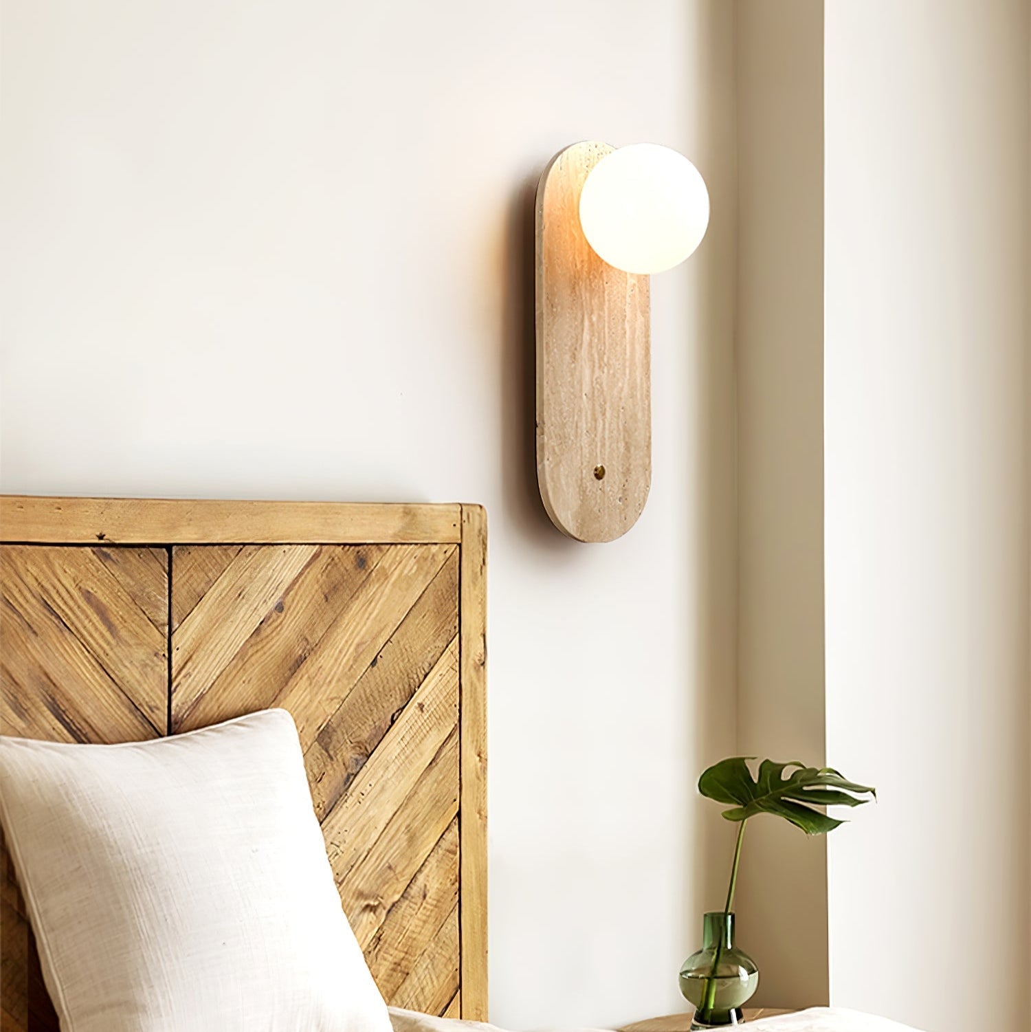 Loteva Natuursteen Wandlamp