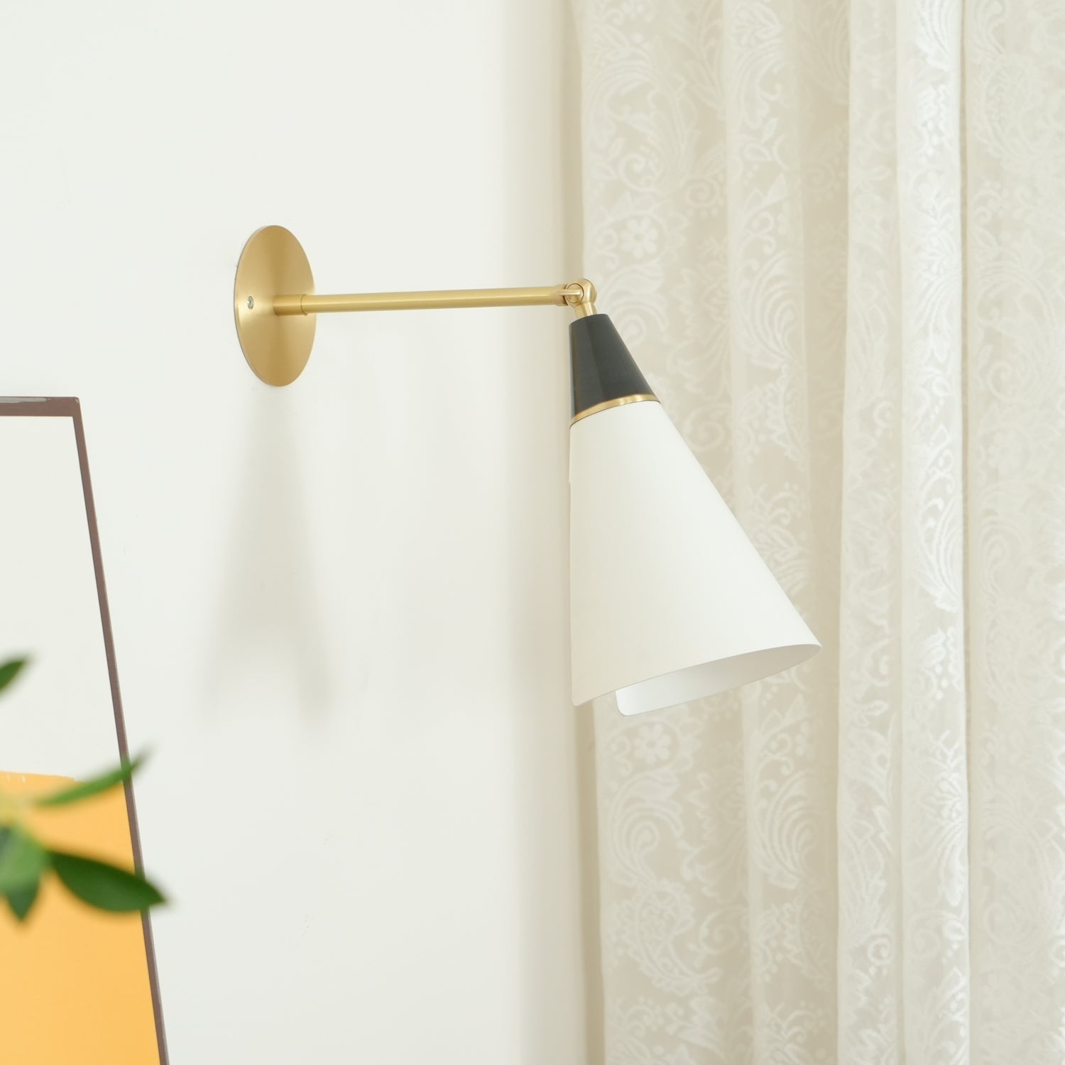 Mauge Wandlamp