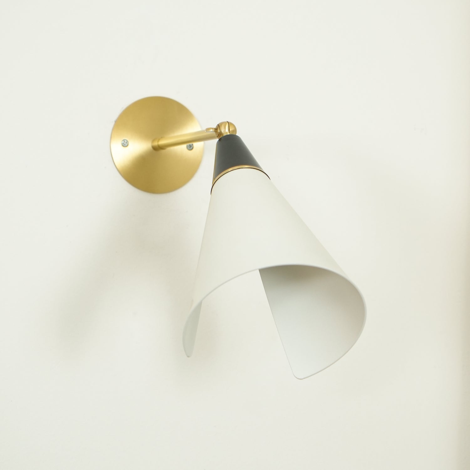 Mauge Wandlamp