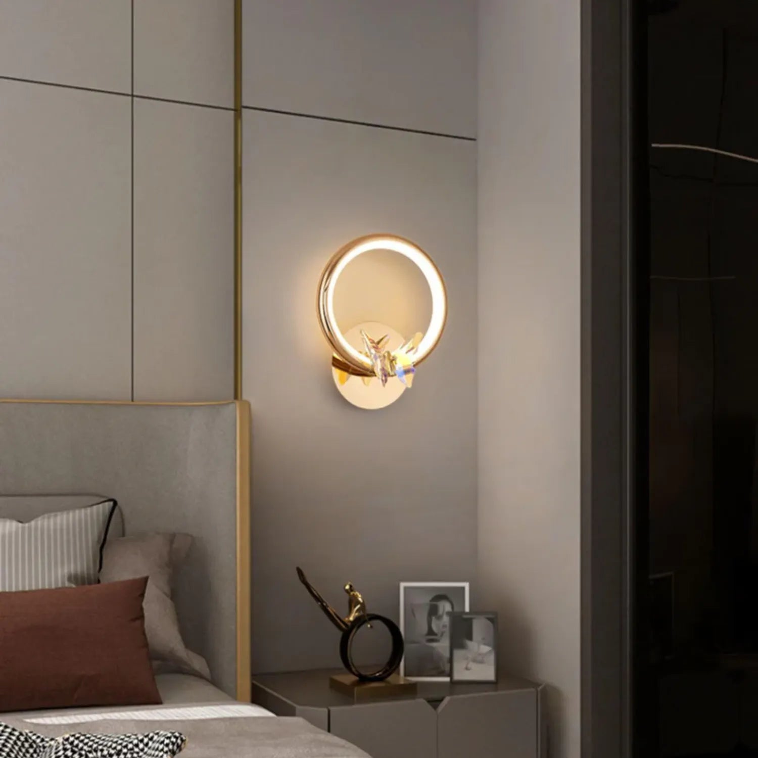 Ringvlinder Wandlamp