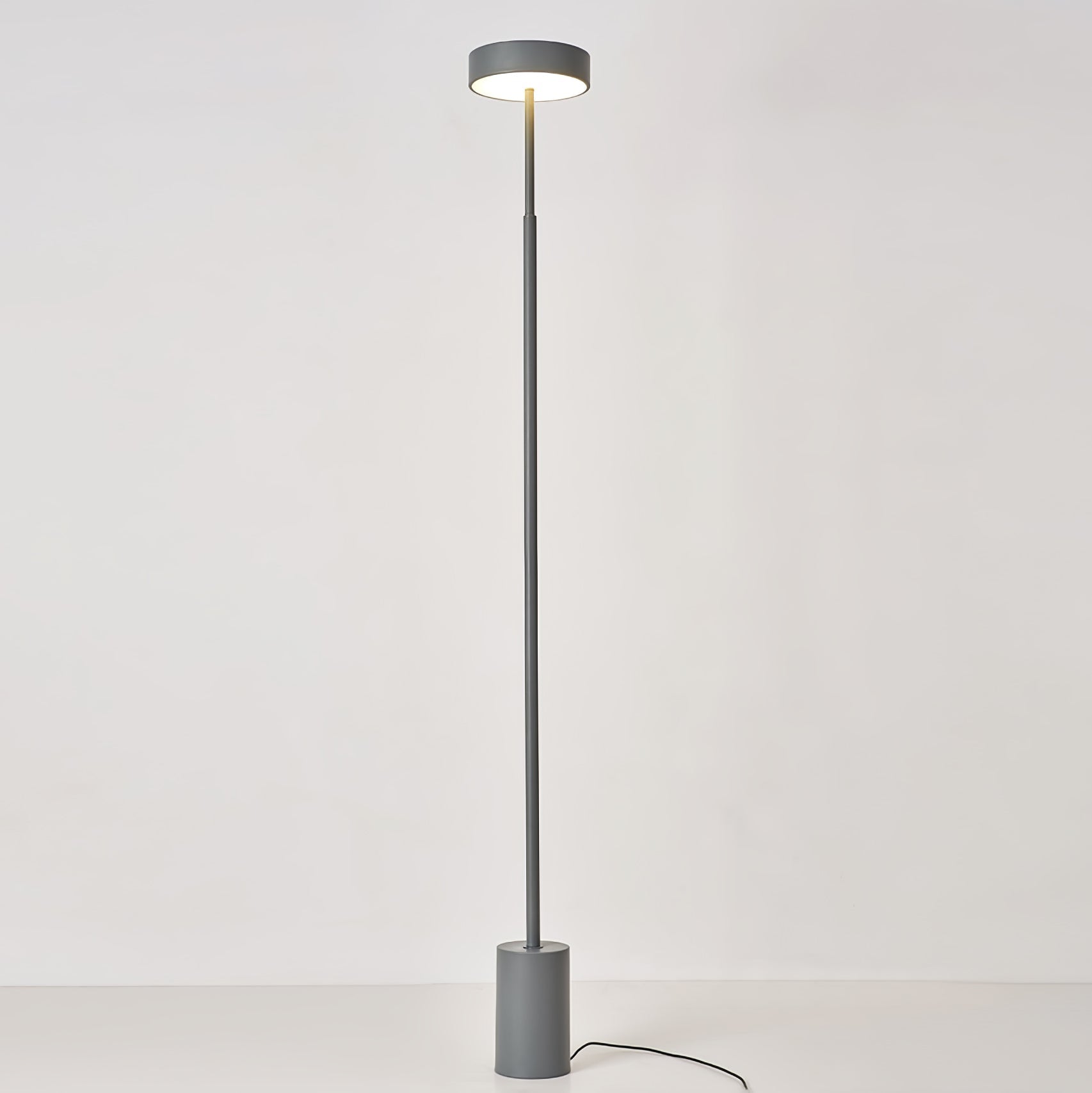 Nelay Vloerlamp
