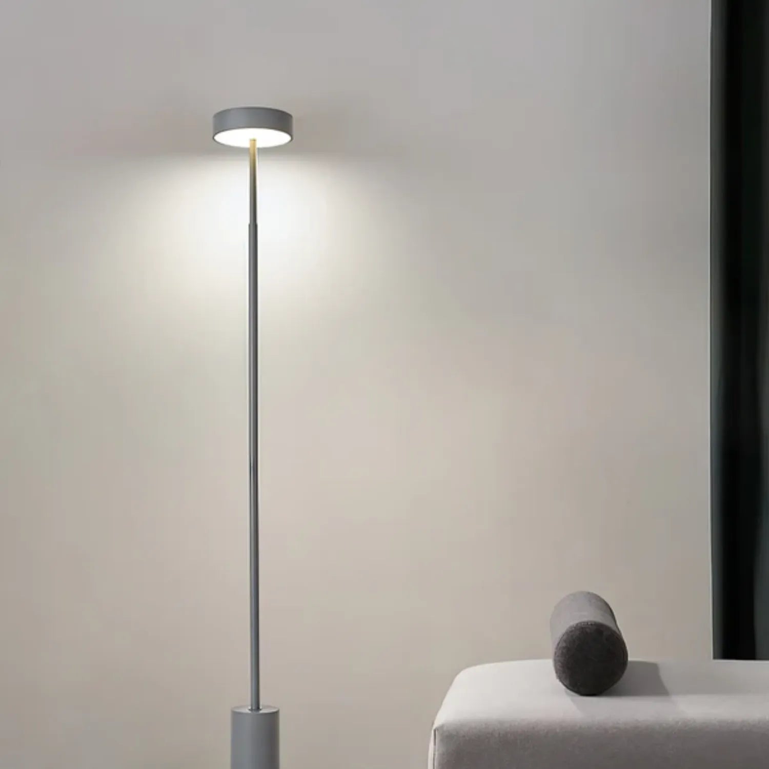 Nelay Vloerlamp