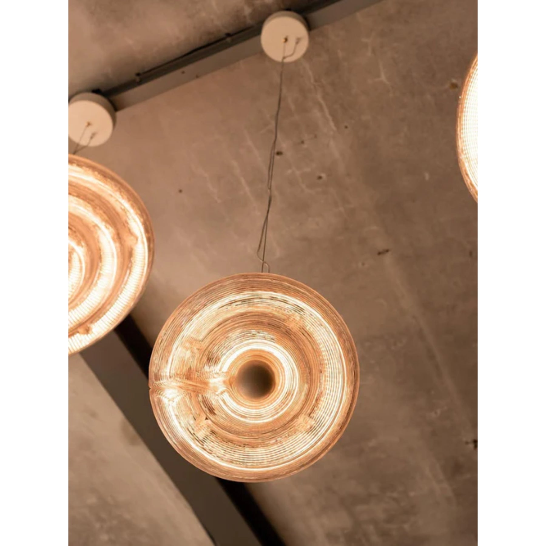 Omeris Hanglamp