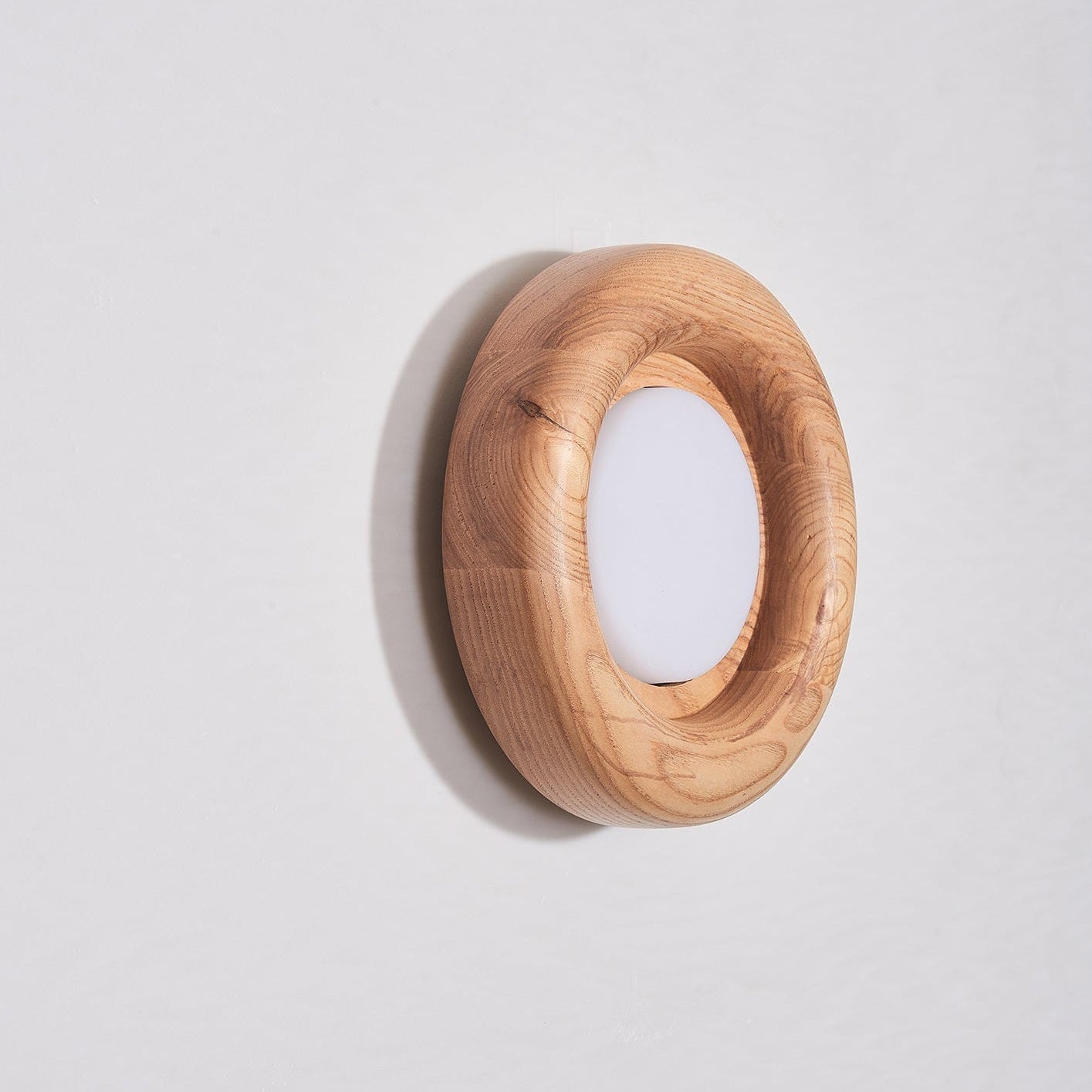 Orebus Houten Wandlamp