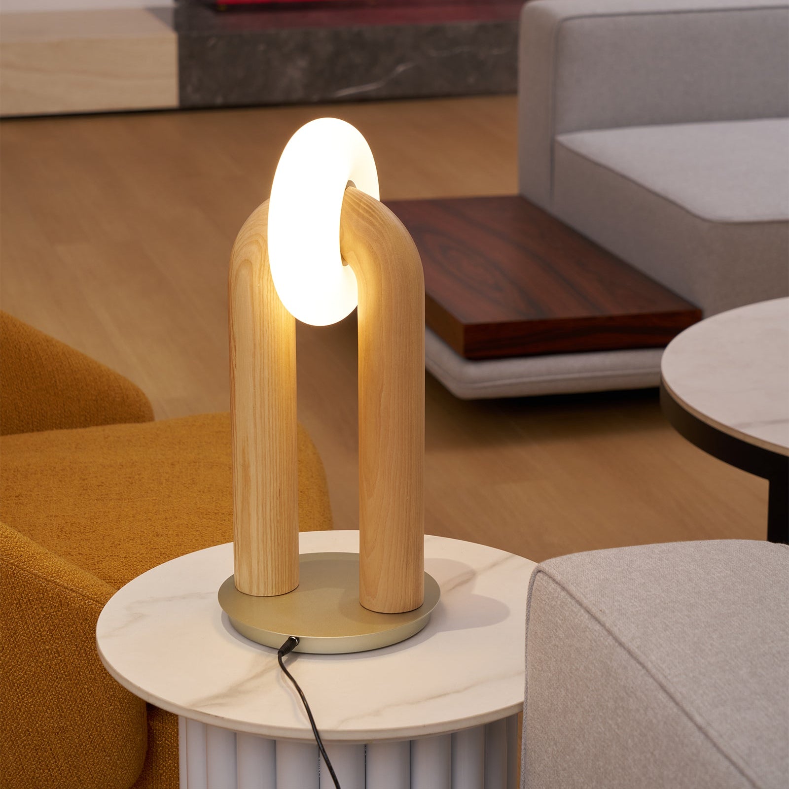 Disc Houten Tafellamp