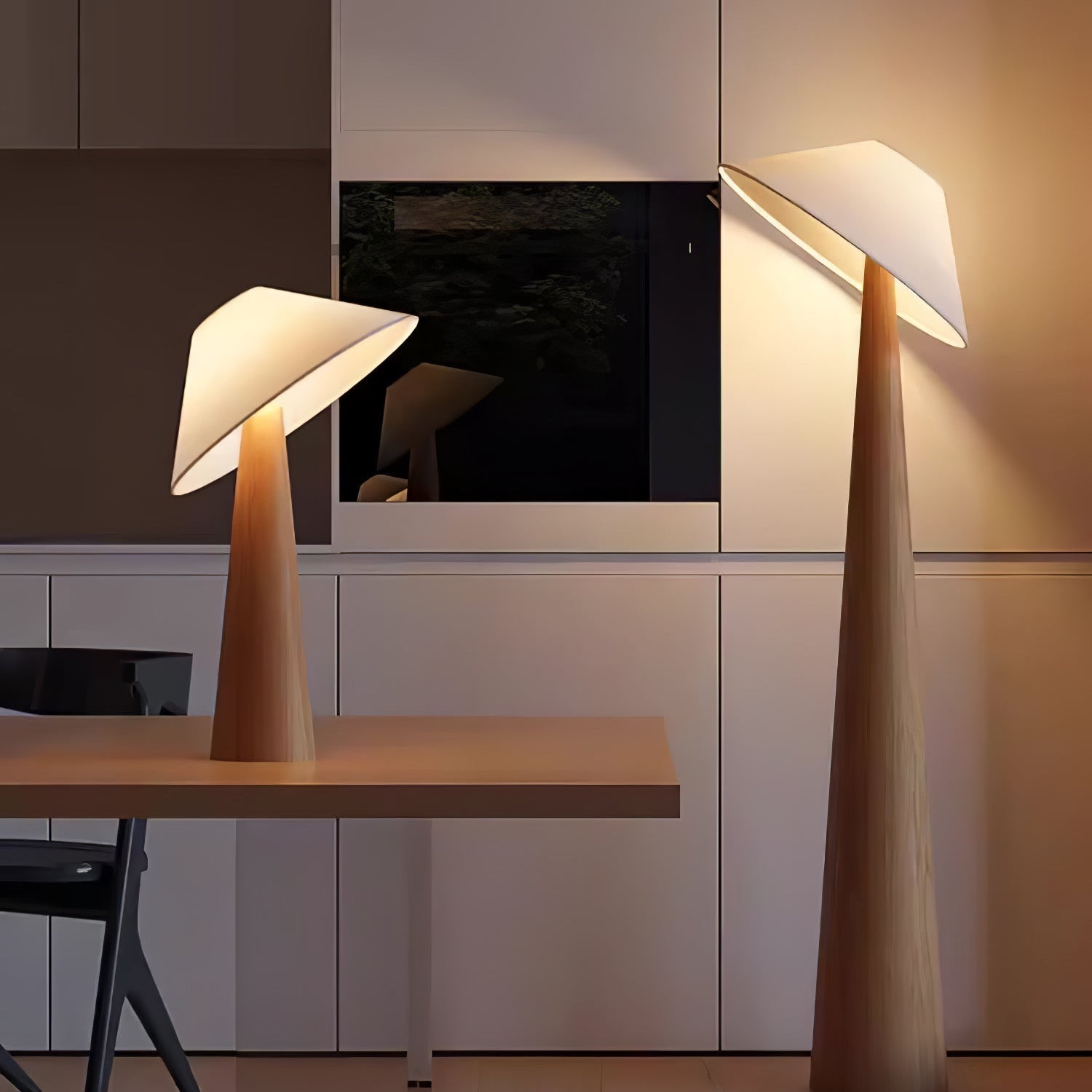 Hatilt Houten Tafellamp